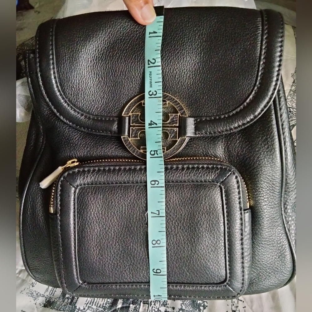 💯 Authentic Tory Burch Amanda backpack 🎒 - Picture 9 of 10